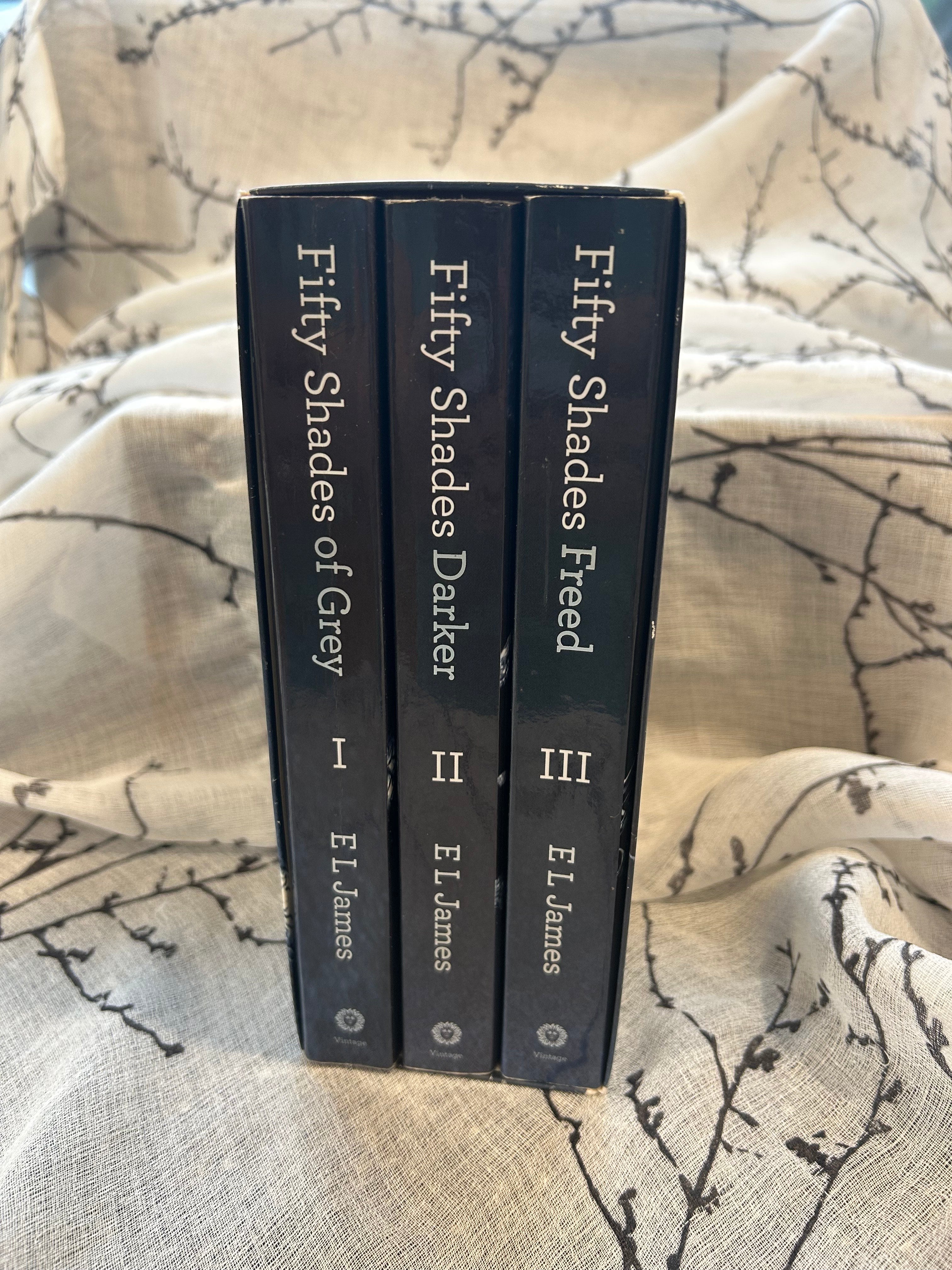 Fifty Shades - EL James - Trilogy